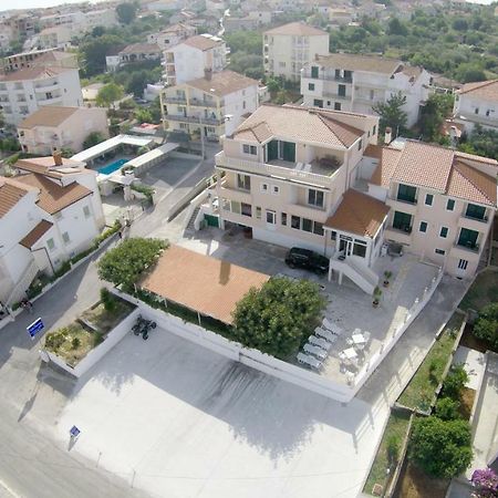 טרוגיר Apartments Fumija מראה חיצוני תמונה