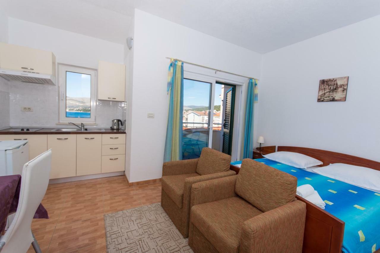 טרוגיר Apartments Fumija מראה חיצוני תמונה
