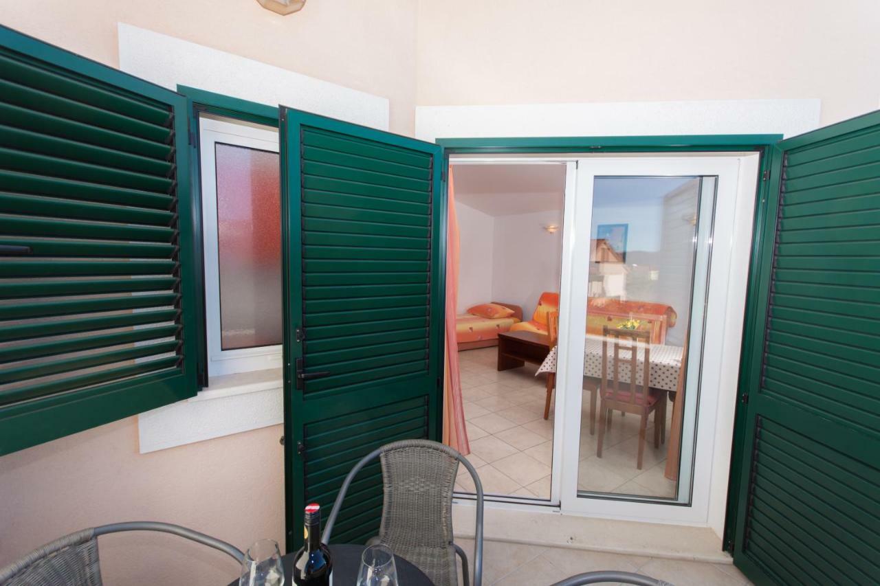טרוגיר Apartments Fumija מראה חיצוני תמונה